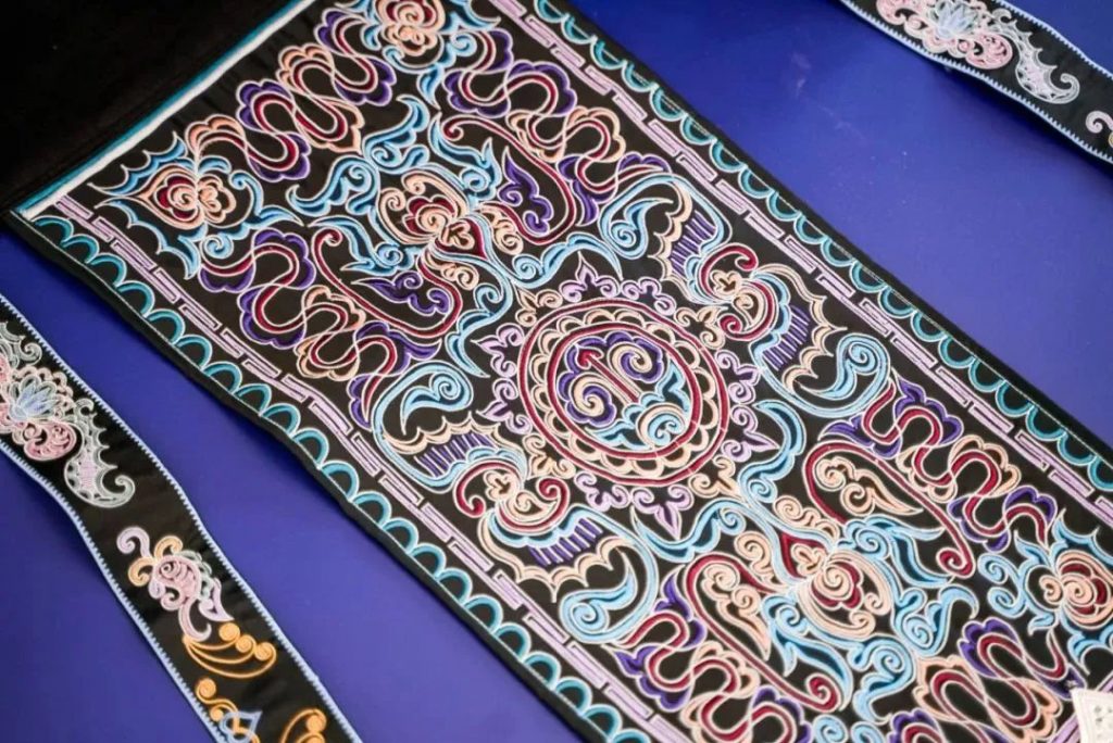 “相遇于时空边界”—广东工业设计城原创设计亮相米兰！