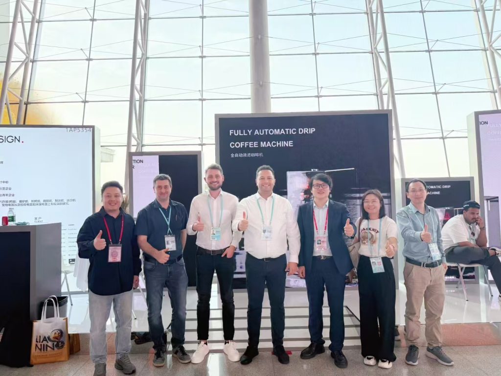 全球贸易新引擎！设计城企业“新”意十足，喜迎全球客商