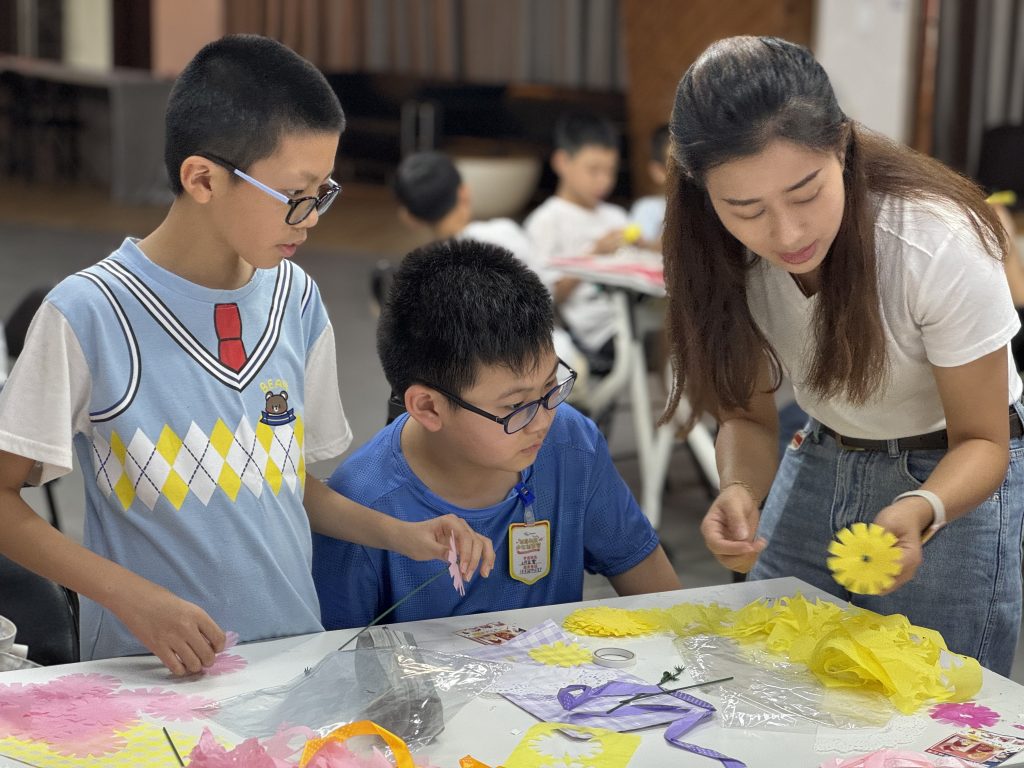 设计新苗嗨翻今夏，设计城2025年“创意启航·少年创客营”活动圆满收官